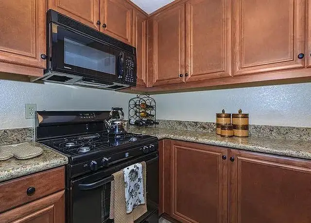 Photo of 1829 Arnold Way, Alpine, CA 91901