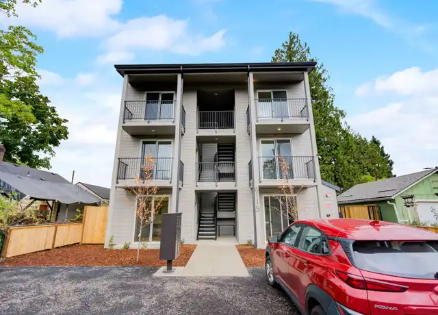 Property at 6115 NE Multnomah St #9, Portland, OR, 97213, 1 bed, 1 bath, [object Object]