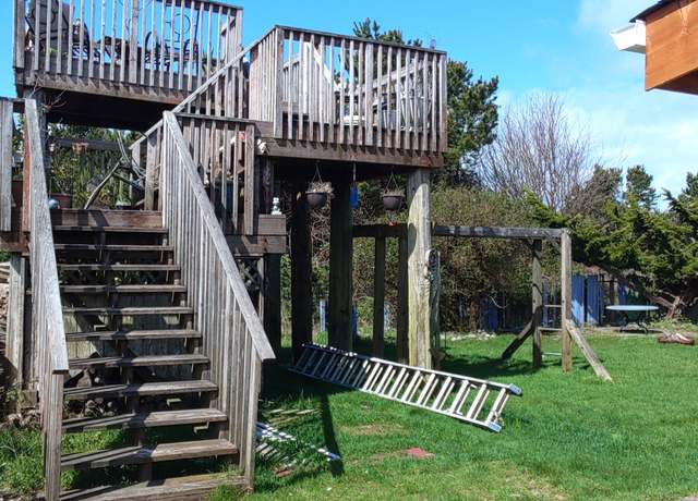 Photo of 601 Ocean Shores Blvd NW, Ocean Shores, WA 98569