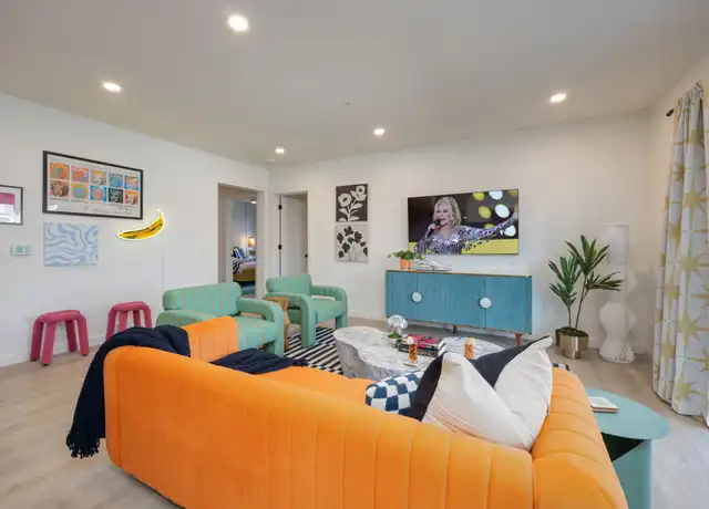Property at 635 7th Ave S #305, Nashville, TN, 37203, 4 beds, 3 baths, [object Object]
