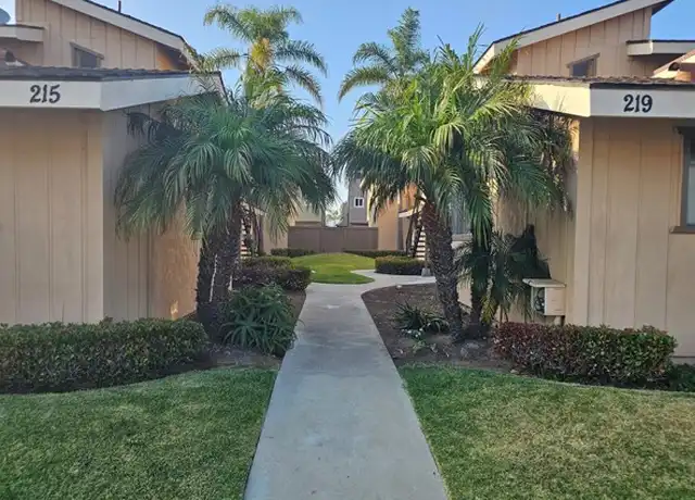 Property at 219 Oswego Ave Unit C, Huntington Beach, CA, 92648, 2 beds, 2.5 baths, [object Object]