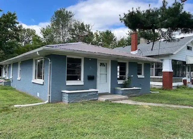 Property at 1121 S Dexter Ave, Evansville, IN, 47714, 2 beds, 1 bath, [object Object]