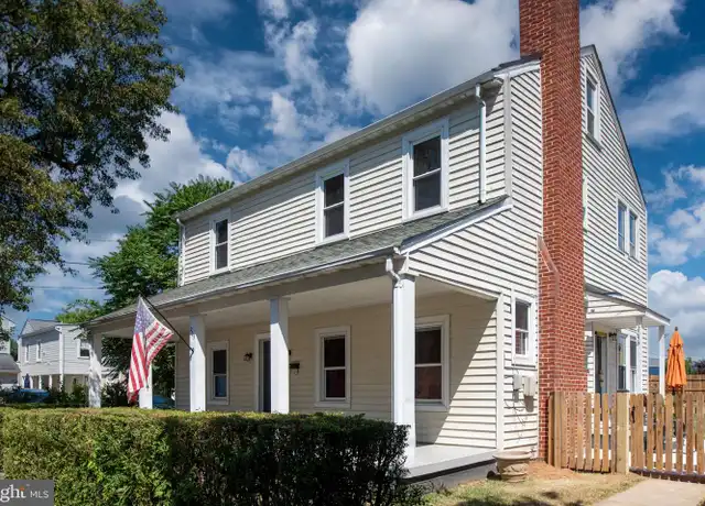 Property at 205 Canal St, Fredericksburg, VA, 22401, 3 beds, 1 bath, [object Object]
