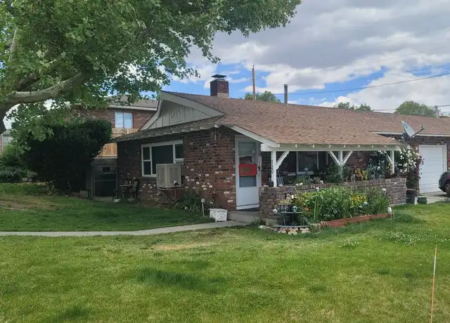 Property at 720 Kirman Ave, Reno, NV, 89502, 2 beds, 1 bath, [object Object]