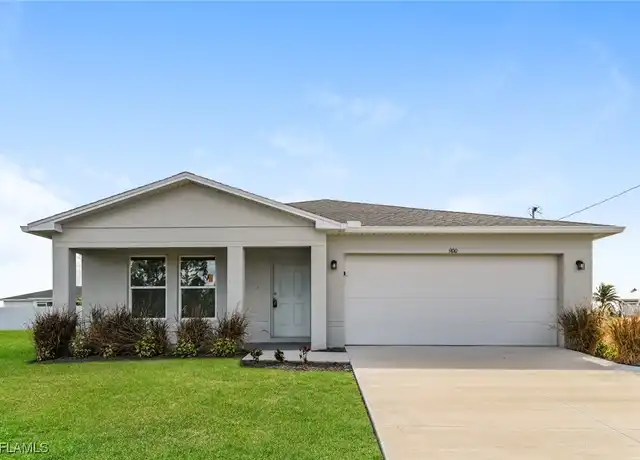 Property at 900 Wilmington Pkwy, Cape Coral, FL, 33993, 4 beds, 2 baths, [object Object]