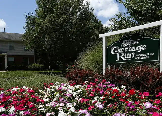 Property at Carriage Run Apartments & Townhouses - 1100 Village Dr, Somerset, NJ, 08873, 1 bed, 1 bath, [object Object]