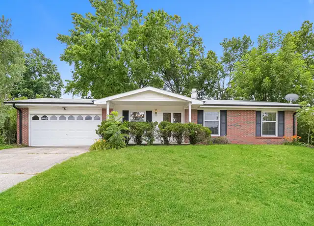 Property at 18 Lee Ct, Saint Charles, MO, 63301, 3 beds, 3 baths, [object Object]