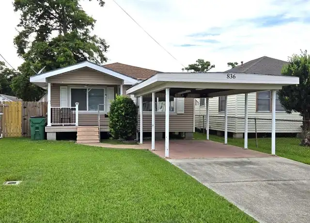 Property at 836 Avenue E, Westwego, LA, 70094, 2 beds, 1 bath, [object Object]