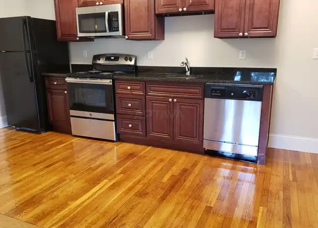 Property at 131 Orchard St Unit 21, Somerville, MA, 02144, 1 bed, 1 bath, [object Object]