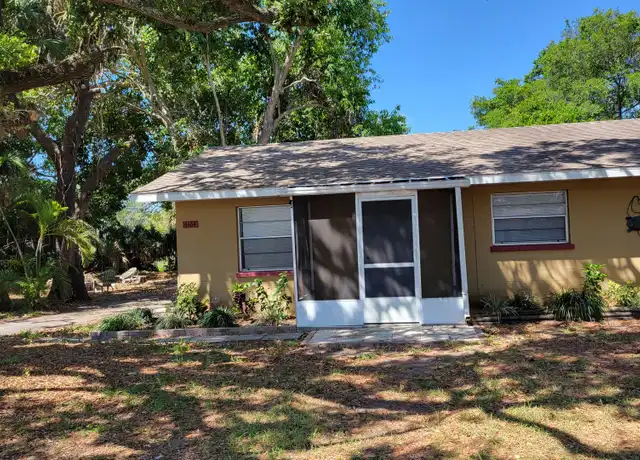 Property at 4464 17th St W, Bradenton, FL, 34207, 2 beds, 1 bath, [object Object]