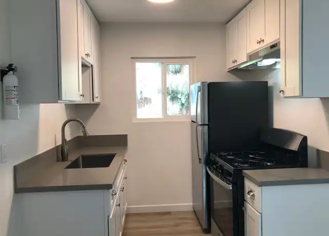 Property at 1443 Holly Ave, Imperial Beach, CA, 91932, 1 bed, 1 bath, [object Object]