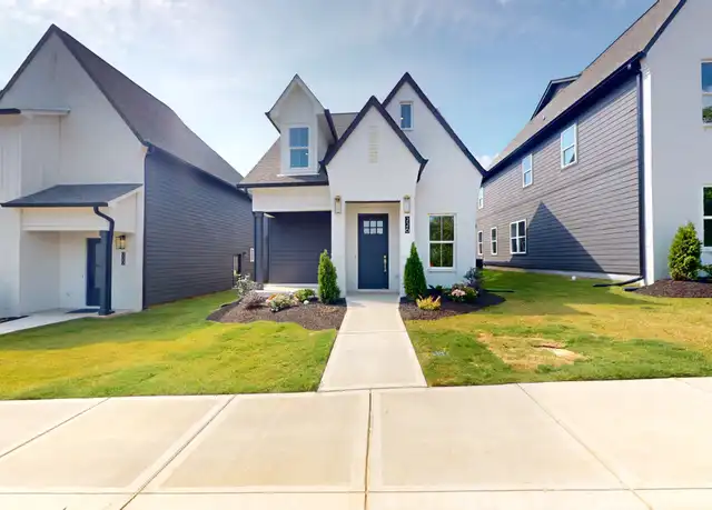 Property at 226 McCowat St, Jackson, TN, 38301, 3 beds, 2.5 baths, [object Object]