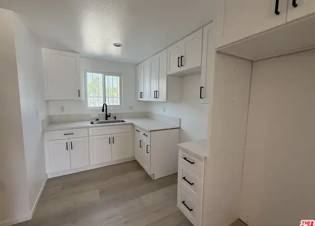 Property at 1531 E 92nd St, Los Angeles, CA, 90002, 3 beds, 1 bath, [object Object]