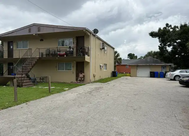 Property at 1838 French St Unit 3, Fort Myers, FL, 33916, 2 beds, 1 bath, [object Object]