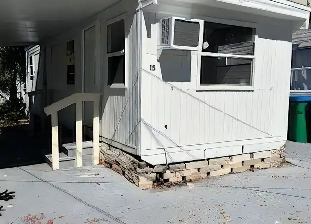 Property at 15004 113th Ave, Largo, FL, 33774, 1 bed, 1 bath, [object Object]