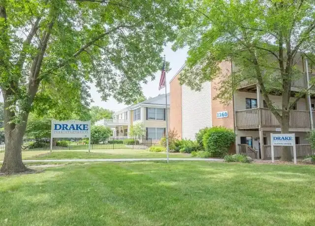 Property at The Drake - 1260 34th St, Des Moines, IA, 50311, 1-2 bed, 1 bath, [object Object]