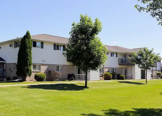 Property at BREEZEWOOD APARTMENTS - 1415 Tullar Rd, Neenah, WI, 54956, 2 beds, 1 bath, [object Object]