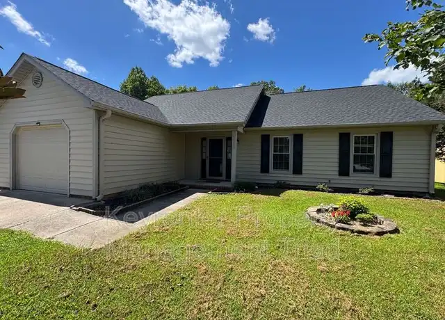 Property at 2208 Fairland Rd, Greensboro, NC, 27407, 3 beds, 2 baths, [object Object]