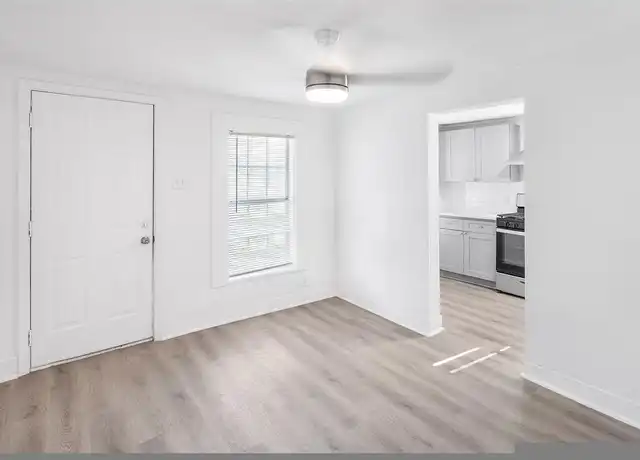 Property at 1911 Benson St Unit 2, Houston, TX, 77020, 1 bed, 1 bath, [object Object]