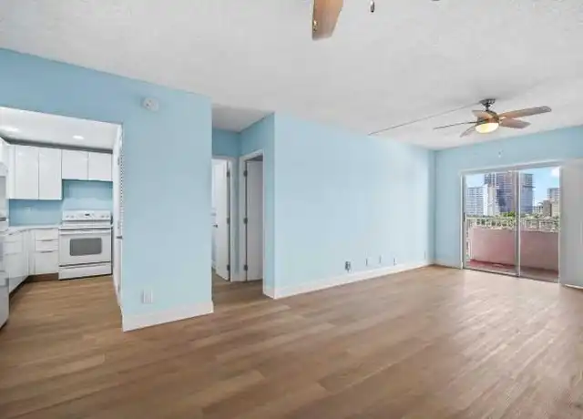 Property at 3201 NE 14th Street Cswy, Pompano Beach, FL, 33062, 1 bed, 1 bath, [object Object]