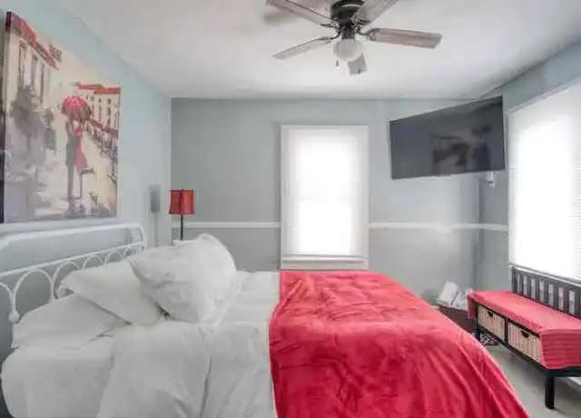 Property at 1225 N Colorado Ave, Indianapolis, IN, 46201, 1 bed, 1 bath, [object Object]
