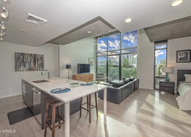 Property at 100 W Portland St #504, Phoenix, AZ, 85003, 1 bed, 1 bath, [object Object]
