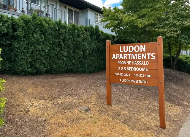 Property at 9008 NE Hassalo St Unit H, Portland, OR, 97220, 3 beds, 1 bath, [object Object]