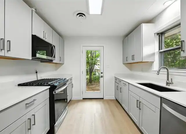 Property at 1308 Dartmouth Pl, Denton, TX, 76201, 4 beds, 2 baths, [object Object]