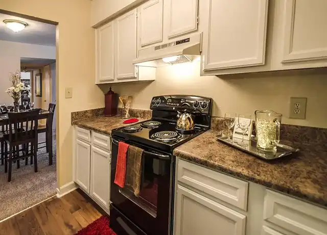 Property at Four Seasons - 133 East Dr, Mobile, AL, 36608, 2 beds, 1 bath, [object Object]