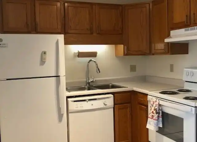 Property at 860 W Moorhead Cir Unit 2J, Boulder, CO, 80305, 2 beds, 2 baths, [object Object]