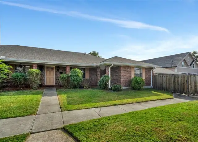 Property at 1424 Carrollton Ave, Metairie, LA, 70005, 3 beds, 2 baths, [object Object]