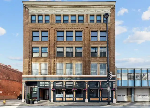 Property at 335 W 5th St, Cincinnati, OH, 45202, 2 beds, 2 baths, [object Object]