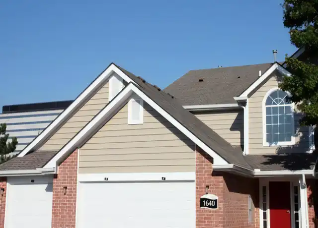 Property at 1711 Buttonwood Cir, Schaumburg, IL, 60173, 1 bed, 1 bath, [object Object]