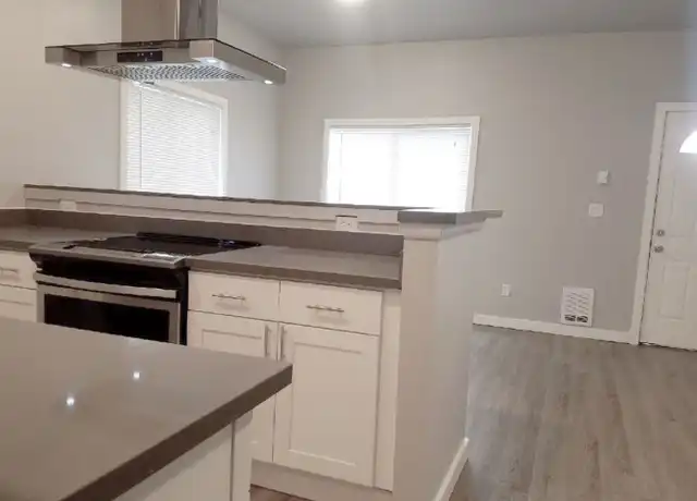 Property at 110 12th Ave E Unit 1, Seattle, WA, 98102, 2 beds, 2 baths, [object Object]