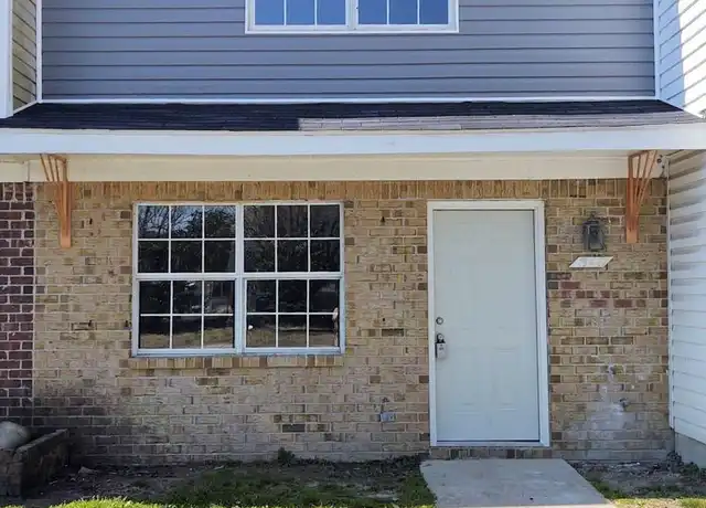 Property at 510 Myrtlewood Cir, Jacksonville, NC, 28546, 2 beds, 1.5 baths, [object Object]