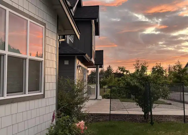 Property at 518 Woodbury Way, Bellingham, WA, 98226, 3 beds, 2.5 baths, [object Object]