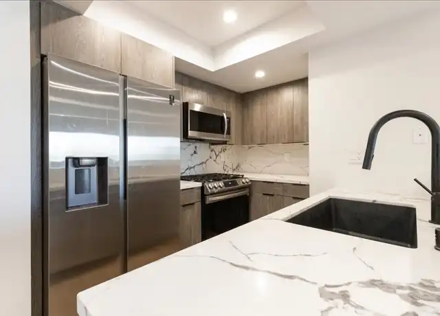 Property at 2433 Barry Ave Unit 207, Los Angeles, CA, 90064, 2 beds, 2 baths, [object Object]