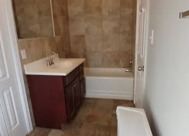 Property at 1133 E 82nd St Unit 3F, Chicago, IL, 60619, 1 bed, 1 bath, [object Object]