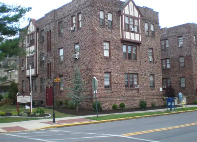 Property at 700 Station Ave Unit C301, Haddon Heights, NJ, 08035, 1 bed, 1 bath, [object Object]
