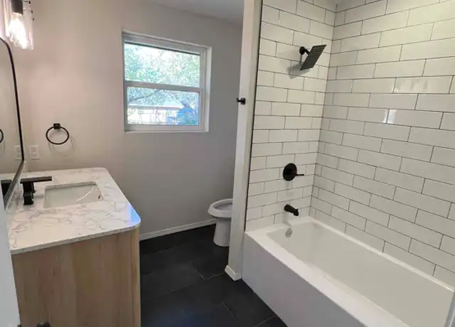 Property at 3424 Parker Dr, Oklahoma City, OK, 73135, 1 bed, 1 bath, [object Object]