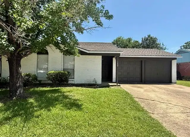 Property at 1209 Birchbrook St, Grand Prairie, TX, 75052, 3 beds, 2 baths, [object Object]