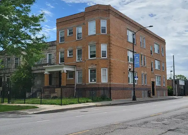 Property at 5157 W Washington Blvd Unit 1, Chicago, IL, 60644, 3 beds, 1 bath, [object Object]