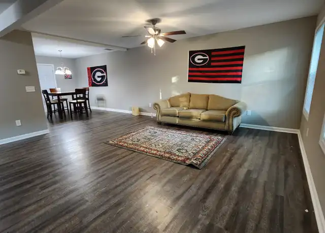 Property at 362 Washington Dr Unit 4, Athens, GA, 30601, 4 beds, 2 baths, [object Object]