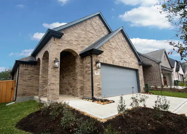 Property at 321 Andes Dr, Montgomery, TX, 77316, 3 beds, 2 baths, [object Object]