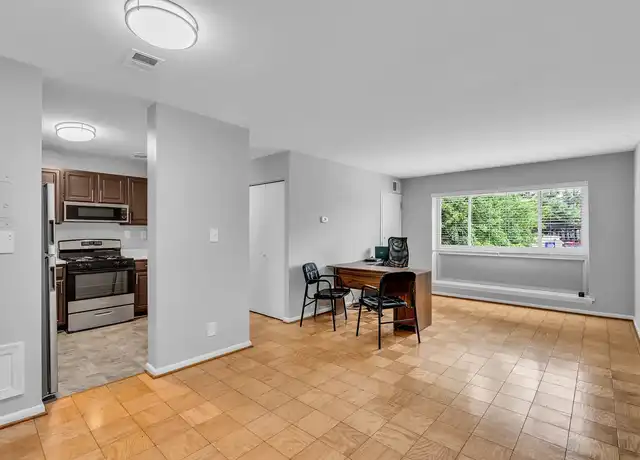 Property at Cheverly Crossing Apartments - 3839 64th Ave, Hyattsville, MD, 20784, 1-2 bed, 1 bath, [object Object]
