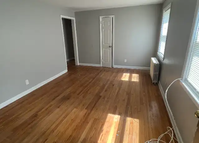 Property at 62 Hughes St #4, Hartford, CT, 06106, 1 bed, 1 bath, [object Object]