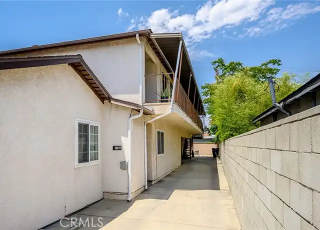 Property at 3807 W Victory Blvd, Burbank, CA, 91505, 1 bed, 1 bath, [object Object]