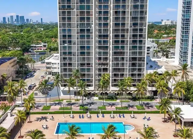 Property at 2625 Collins Ave #305, Miami Beach, FL, 33140, 1 bed, 1.5 baths, [object Object]