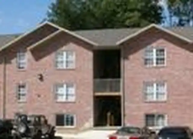 Property at 711 Kingsley St Unit 101, Normal, IL, 61761, 2 beds, 2 baths, [object Object]