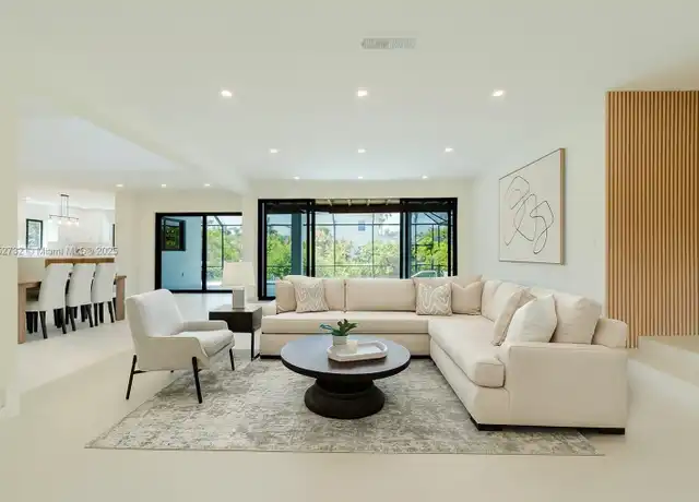 Property at 7761 SW 169th St, Palmetto Bay, FL, 33157, 4 beds, 3 baths, [object Object]